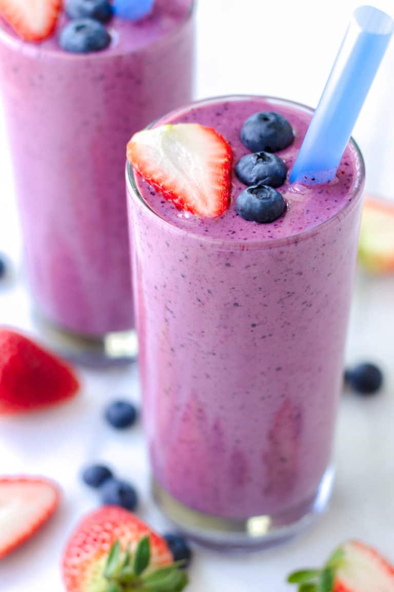 berry-smoothie-healthy-recipes-for-diabetes-livofy