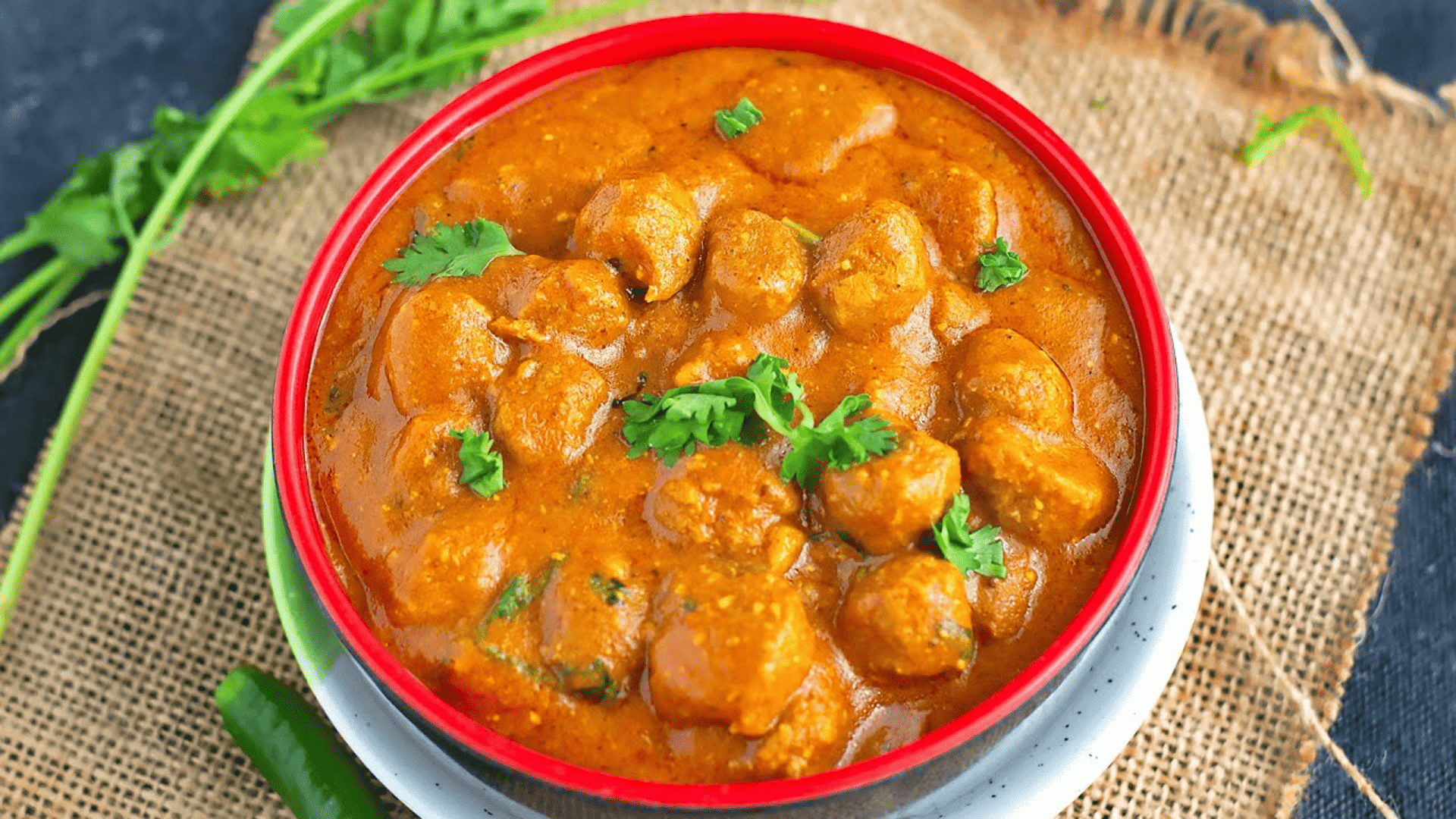 Soya Chunks Curry Recipe - How to make Soya Chunks Curry (सोया चंक्स करी) |  Livofy